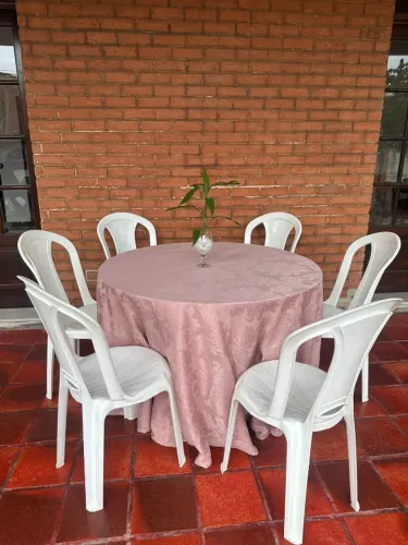 Locação de materiais de festa