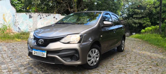 Toyota Etios X 1.3 Flex 16V 5P Mec. 2020