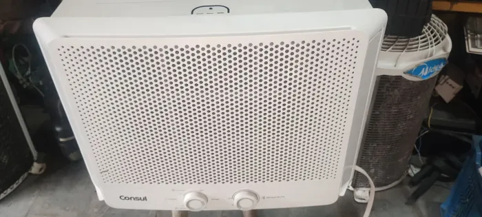Vendo Ar Condicionado Consul 7.500 btus 127 volts 03 Meses de Garantia 