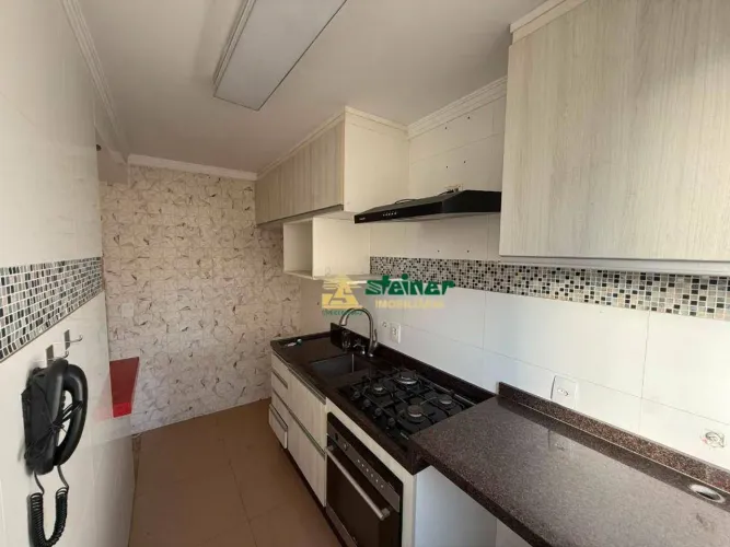 Apartamento com 2 dormitórios para alugar, 44 m² por R$ 2.527,90/mês - Centro - Guarulhos/