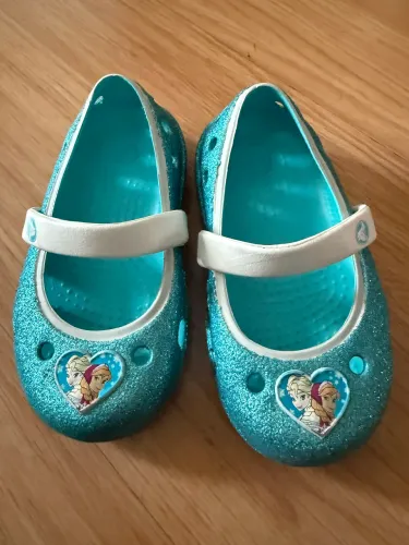 Crocs infantil Frozen 22 23