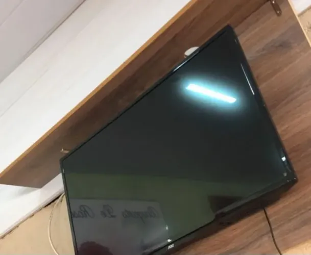 Tv aoc