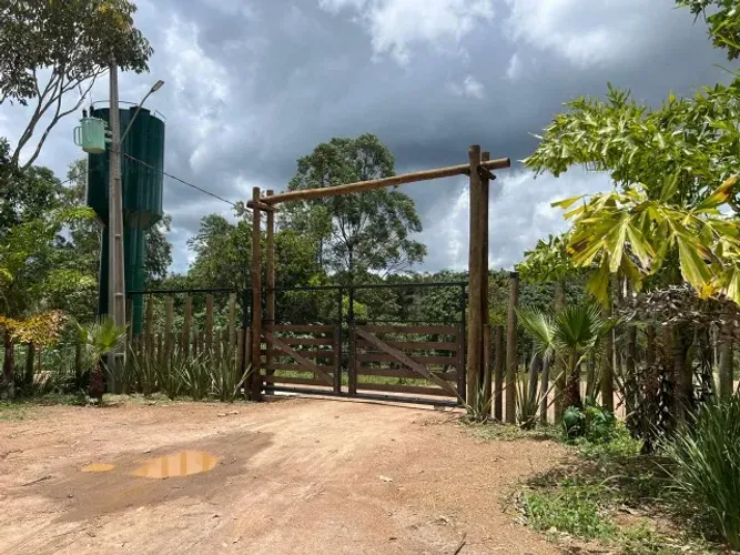 mini chácara samambaia 1000 metros com agua e energia