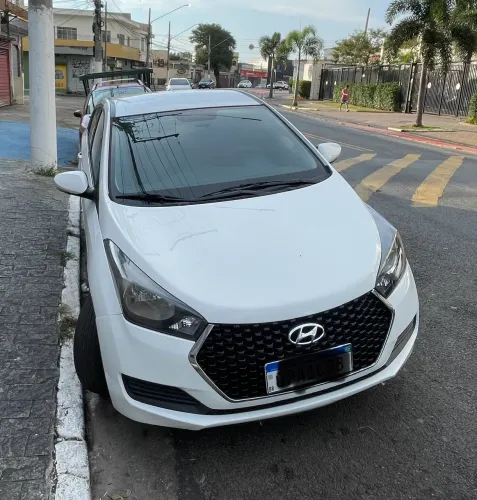 Hyundai HB20S C.plus/c.style1.0 Flex 12V Mec. 4P 2019