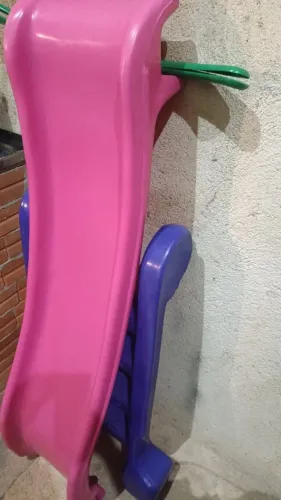 Escorregador infantil