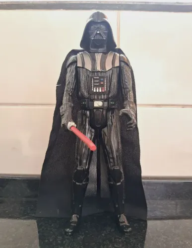 Boneco Darth Vader Star Wars Hasbro 