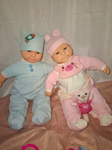 Kit Bonecas Bebês Gemeos