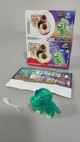 Tiranossauro - Brilha no escuro - kinder Joy Jurassic World Funko - Excelente estado!
