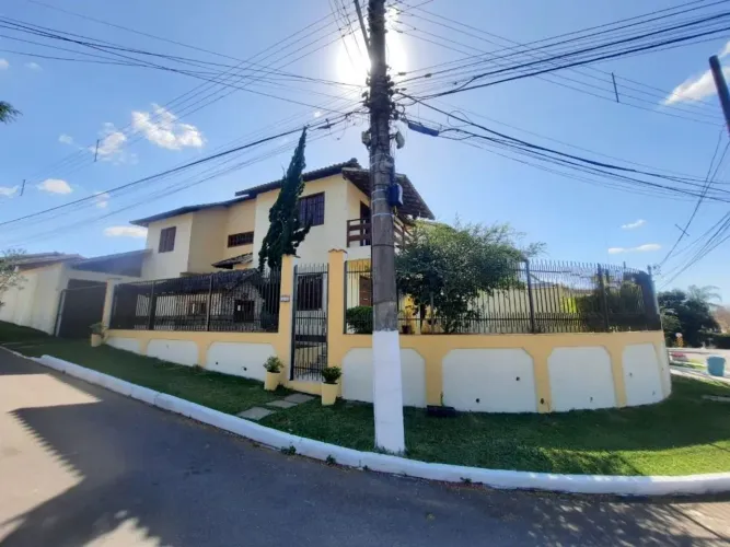 Casa 3 quartos - Alto dos Pinheiros