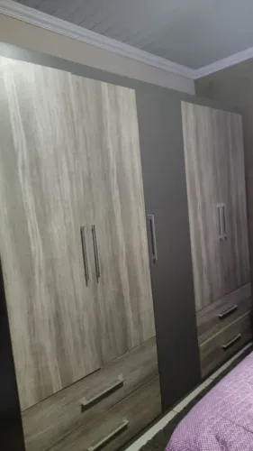 Guarda roupa de casal