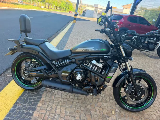KAWASAKI VULCAN 650 s