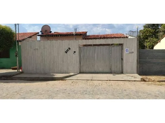 Casa em Leilão - Irapuá Ii - Floriano - PI