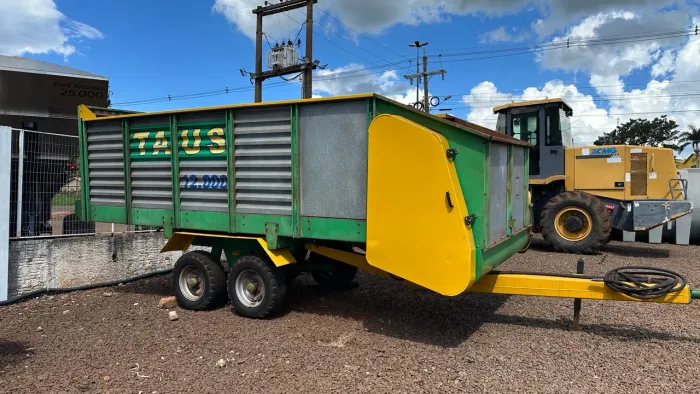 Vagão forrageira JF 12000