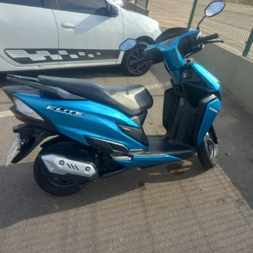 VENDO HONDA ELITE 2025