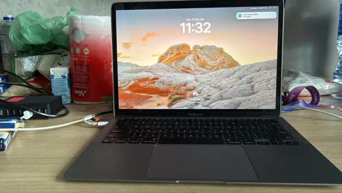 MACBOOK AIR M1 2020