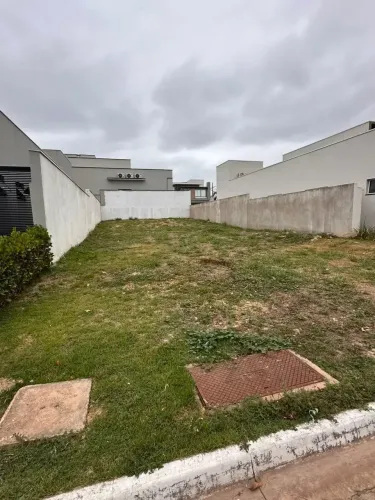 Terreno em Condomínio Primor das Torres codigo: 365978
