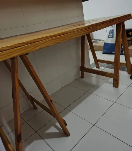 Mesa madeira pinus envernizada