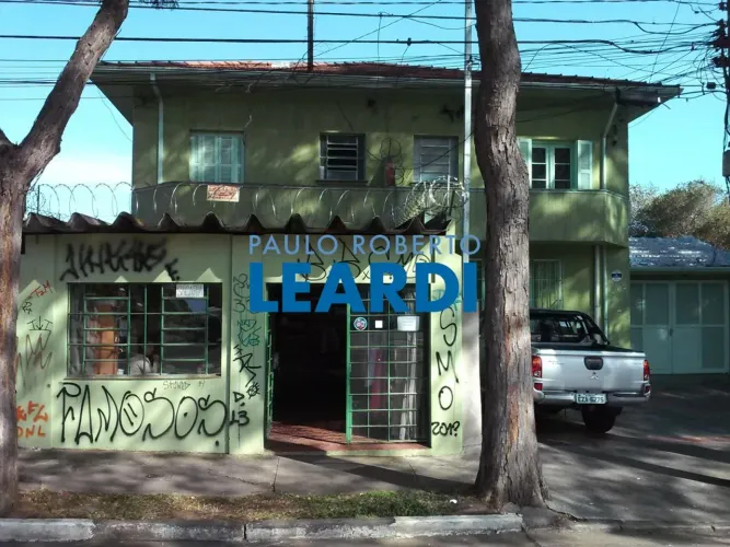 CASA ASSOBRADADA - CIDADE JARDIM - SP