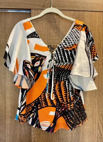 Lote de 5 blusas da Victoria Secret, Zara, etc tudo por R$ 180,00