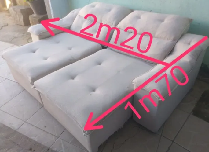 Sofá retrátil e reclinavel em tecido suede aveludado cor bege top