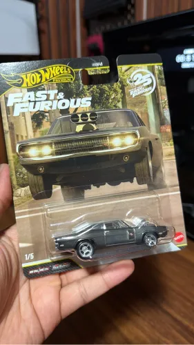 Hot Wheels 1980 Dodge Charger (sabor chase)