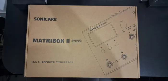 Pedaleira Matribox 2 Pro *NOVA* (mistura de Valeton c/ Ampero)
