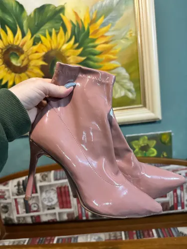 Bota rosa