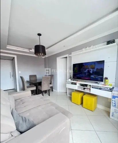 Apartamento a venda em Capoeiras - Florianópolis
