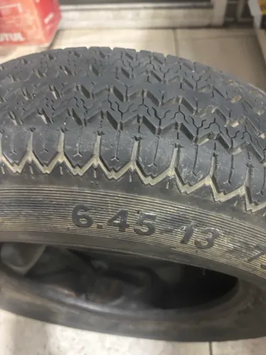 Pneu aro 13 para carretinha rodoviária