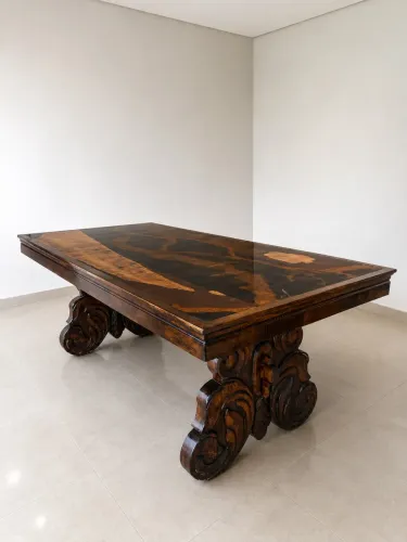 Mesa de Madeira Restaurada