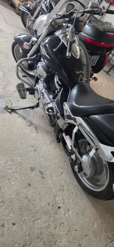 Moto nova pronta pra viajem 
