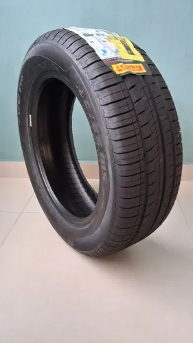 Pneu Pirelli P400 Evo 195 55 R15