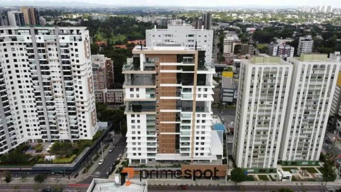 Sala comercial no Cabral - 79 m²