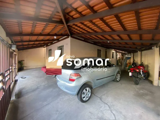 Casa à venda, 4 quartos, 2 vagas, Bom Pastor - Divinópolis/MG (Comercial - Residencial)