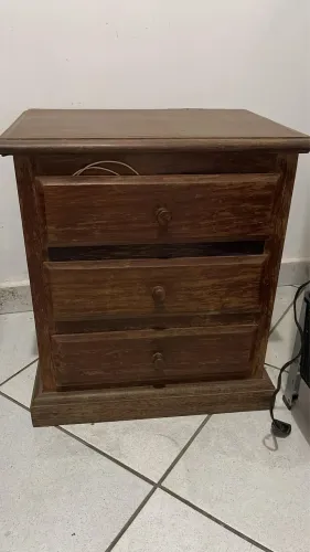 Criado mudo madeira