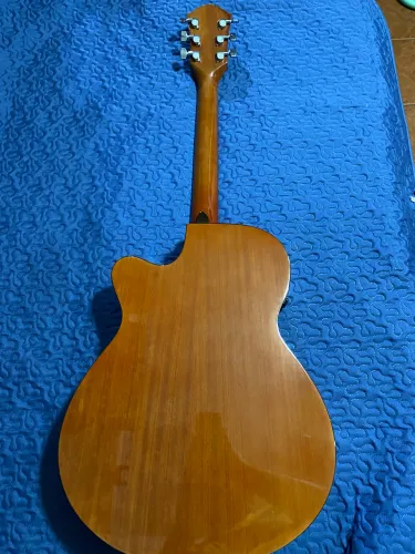 Violão Fender FA-135CE (série FA)