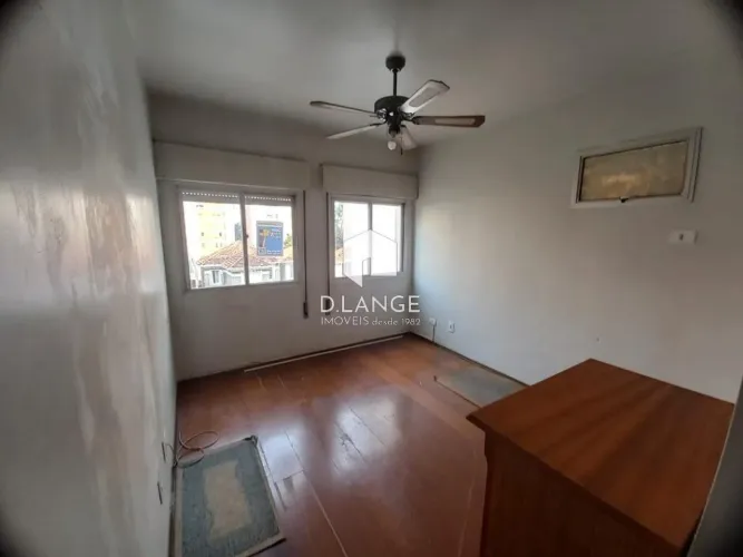 Apartamento à venda no bairro Cambuí em Campinas-SP