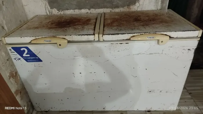Freezer horizontal Fricon 503 L(Usado)