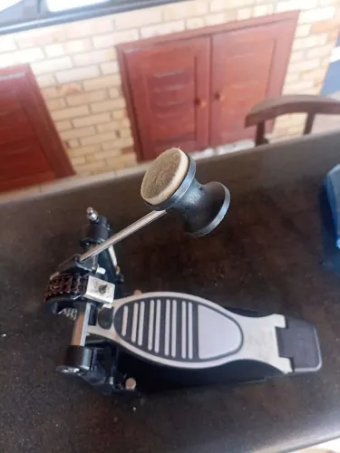 Pedal simples da bateria