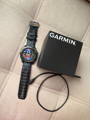 GARMIN FÊNIX 8 - 51MM SAPPHIRE TITANIUM (PRETO)