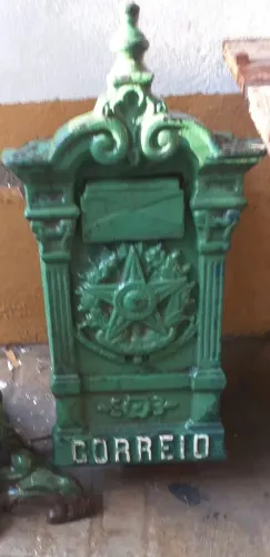 CAIXA DE CORREIOS DE FERRO ANTIGA