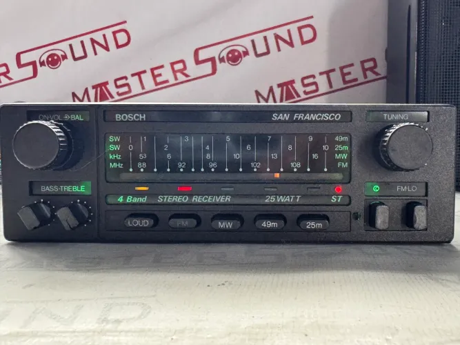 Auto radio com Bluetooth Bosch San Francisco seminovo na promoção 
