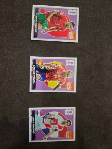 KIT DE FIGURINHA LEGEND