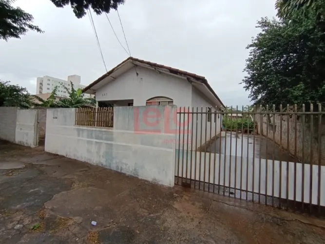 Terreno com excelente potencial no Jardim São Jorge Próximo ao HU de Maringá