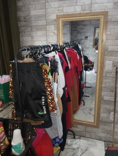 Utensílios para loja de roupas 