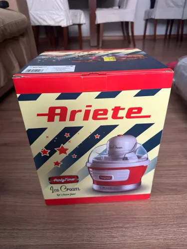 Sorveteira Aríete 220v