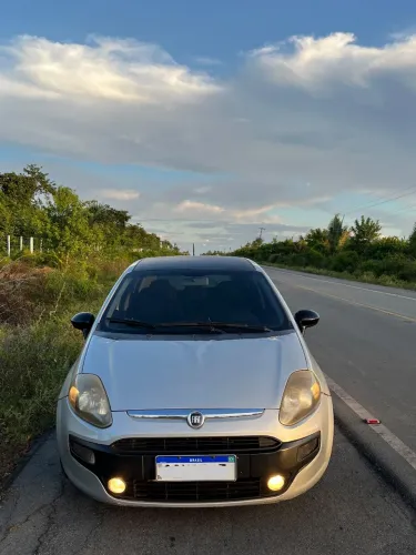 Fiat Punto Attractive 1.4 Fire Flex 8V 5P 2013