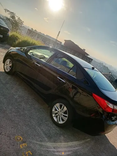 Hyundai HB20S Premium 1.6 Flex 16V Aut. 4P 2015