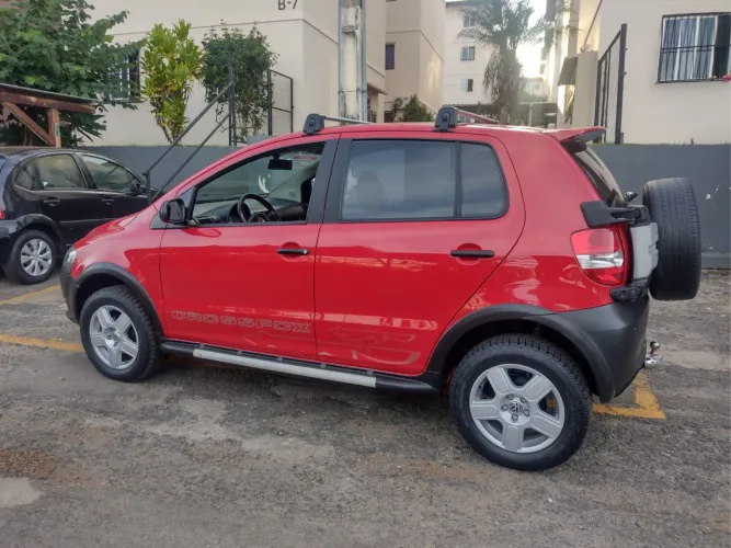 Volkswagen Crossfox 1.6 MI Total Flex 8V 5P 2009