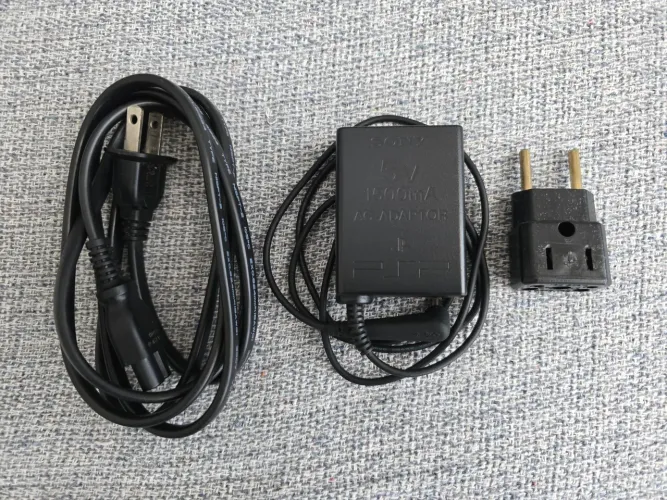 Carregador original para console Sony PSP